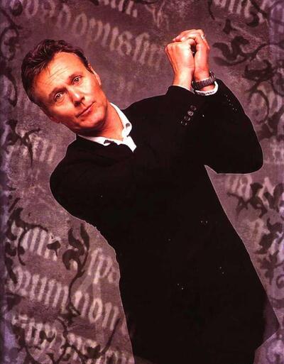Giles · Actors